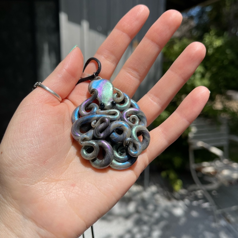 💎🐙 LABRADORITE OCTOPUS NECKLACE 🐙💎